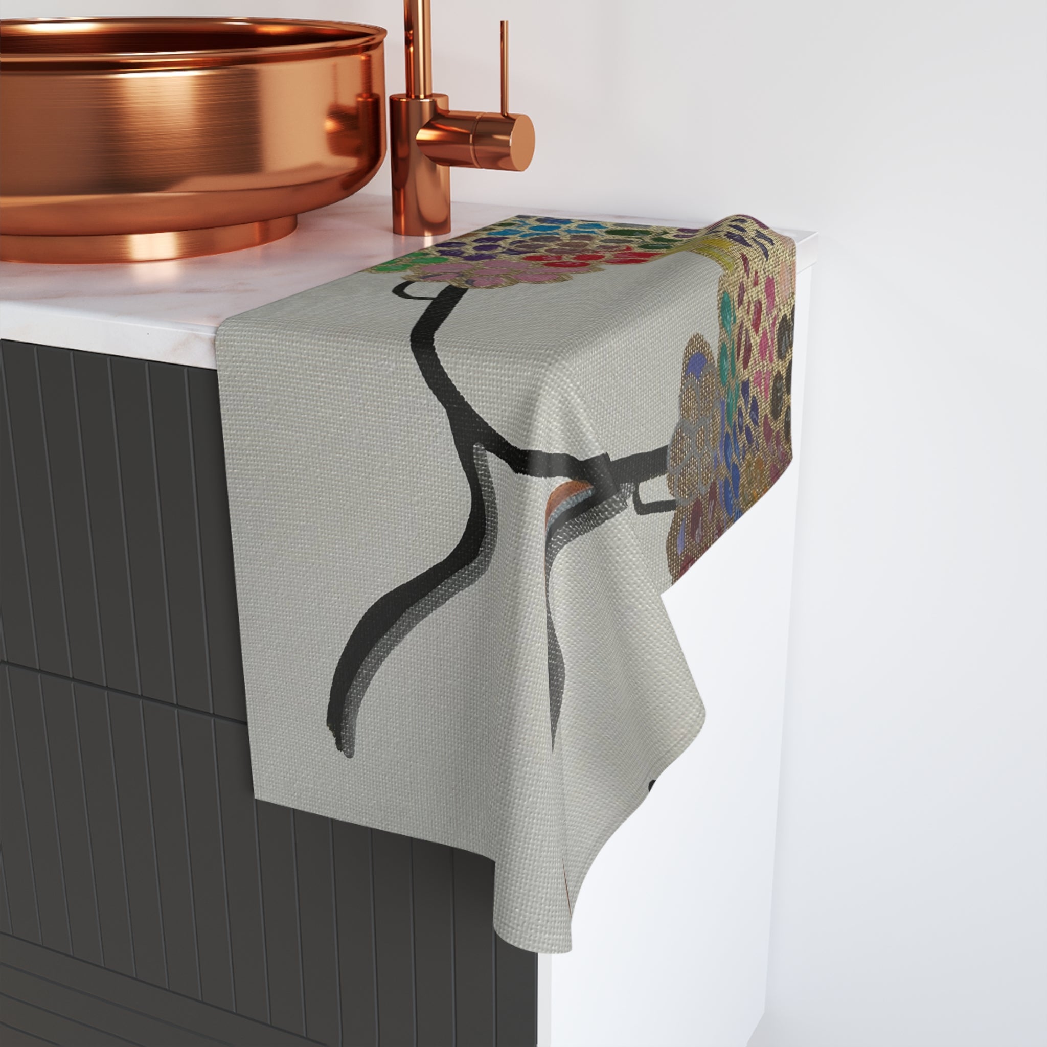 Daisy Diva Hand Towel